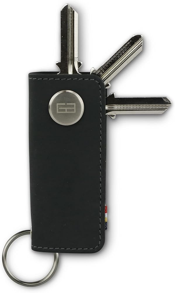 GARZINI Leather Key Holder, Key Organizer with Key Chain, Compact Key Case for up to 7 Keys, Keychain Gift for Men, Carbon Black at Amazon Men's Clothing store